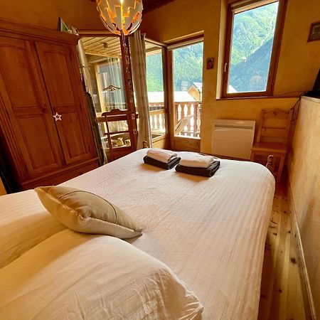 Вилла La Grange St. Cyprien, Venosc - Les Deux Alpes Экстерьер фото